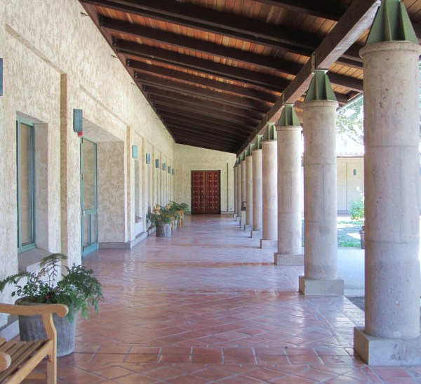 This covered passage at the Reagan Library in Simi Valley, CA, was a refreshing encounter with simplicity. I took this photographed in August 2011, and looking at it, I can almost feel the soft breeze of Southern California.