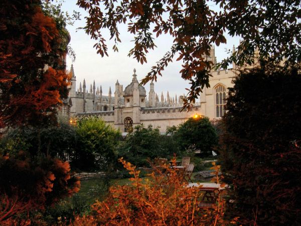 The "dreaming spires" of Oxford, as seen at dusk in September 2005
