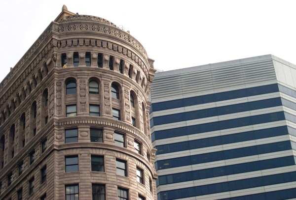 In San Francisco, as everywhere, tradition often stand in stark contrast to modernity. January 2004