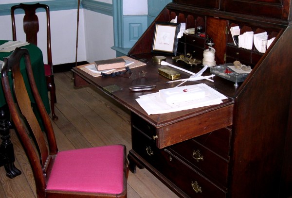 Colonial Williamsburg writing desk, Nov 2004