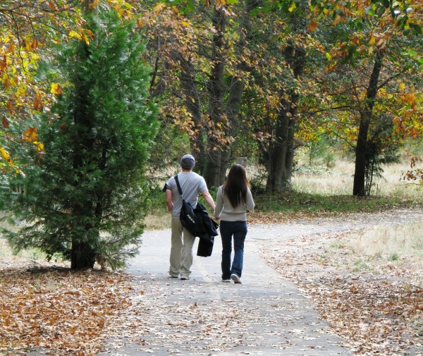 "Walking in Yosemite" by Rennett Stowe; Licensed under Creative Commons Attribution 2.0 via Wikimedia Commons