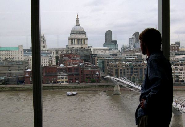Drew looks out on London from the Tate Modern, August 2005.