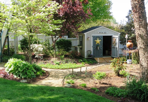 Yorktown garden stroll 1 April 2015