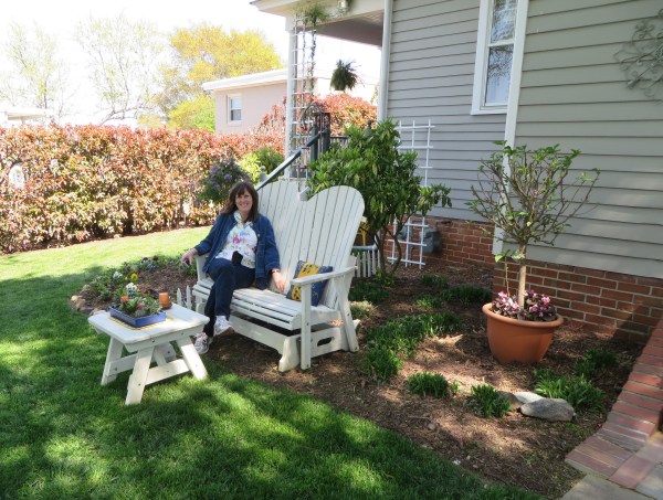 Yorktown Garden Stroll, Darla April 2015