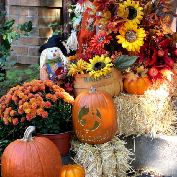 No matter our moods or circumstances, October brings treasures to warm the heart. Decorations in our neighborhood, October 2012
