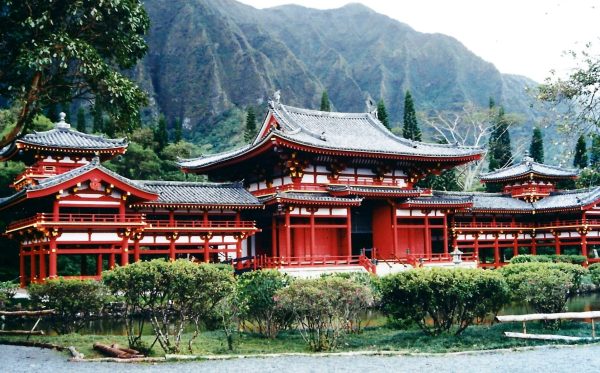The incomparable Valley of the Temples, Oahu, Hawaii, 1994